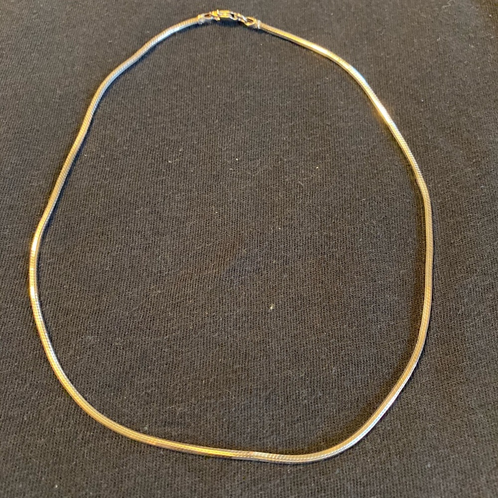 Silpada .925 sterling silver solid 16” chain.